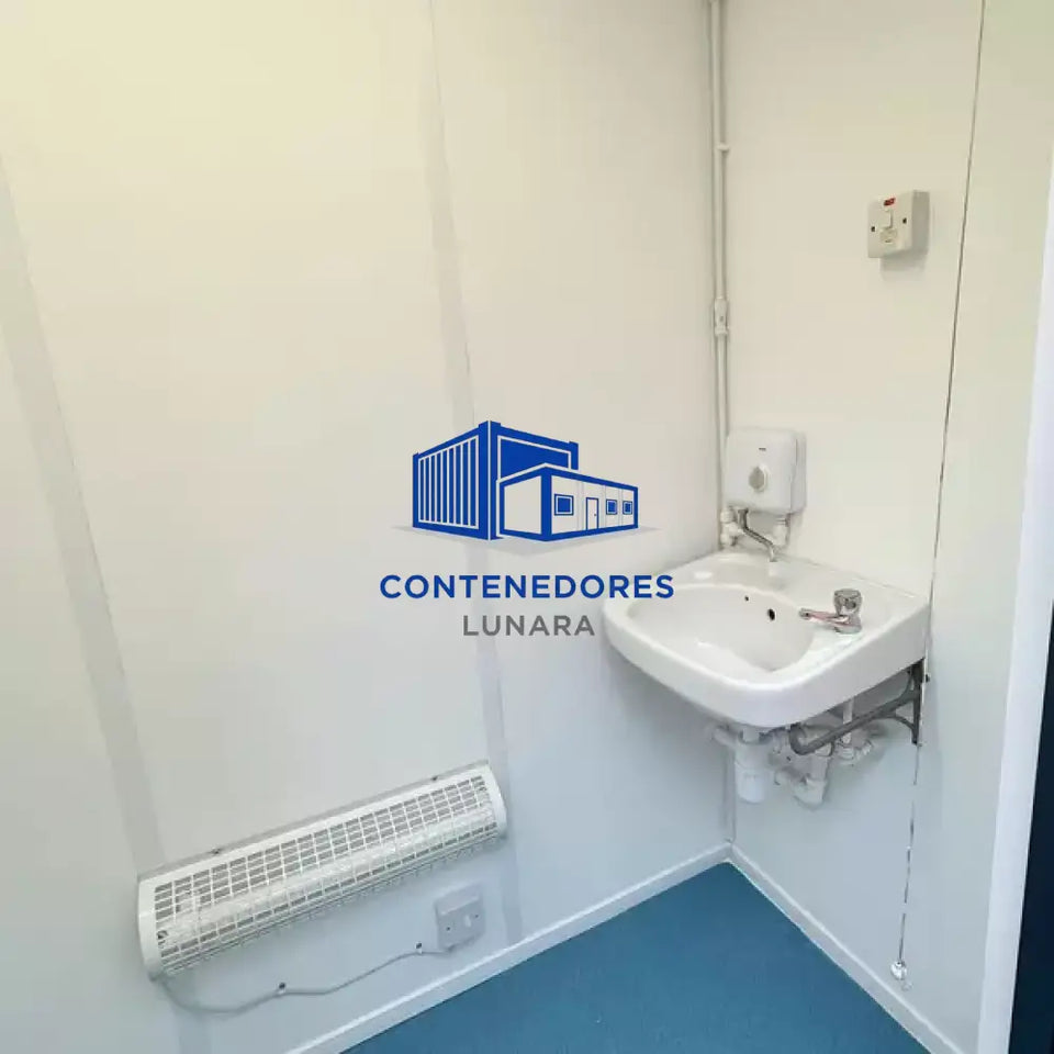 BLOQUE DE SANITARIOS 3 + 1 4,8 X 2,7 M