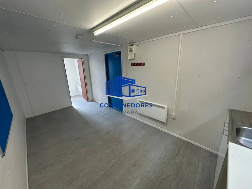 CONTENEDOR DE OFICINA 7,3 X 2,7 M