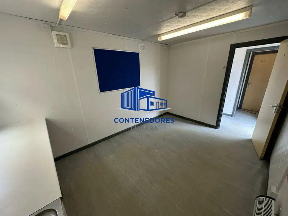 CONTENEDOR DE OFICINA 9,7 x 3 M CON SANITARIOS