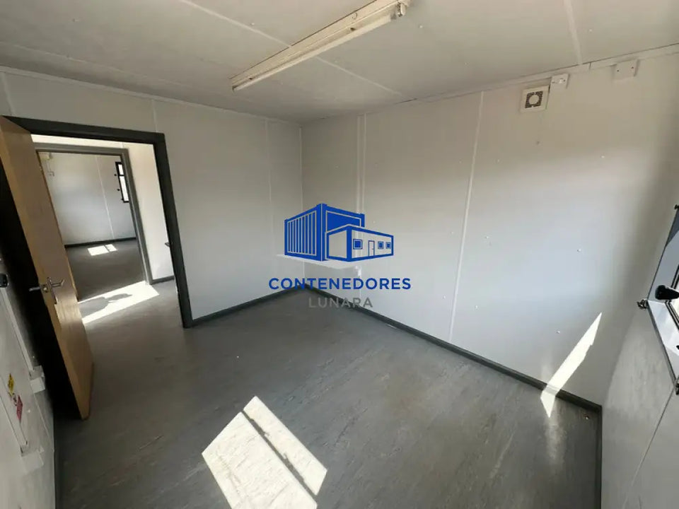CONTENEDOR OFICINA 9,7 X 3 M